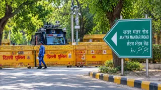 जंतर-मंतर अब प्रदर्शन की आधिकारिक जगह नहीं: रामलीला मैदान, बुराड़ी और CBD ग्राउंड में होंगे धरने; CJP को भी नहीं मिली मंजूरी