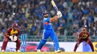 भारत ने वेस्टइंडीज को 8 विकेट से हराया: श्रेयस अय्यर का पहला T20I शतक, 42 गेंदों में सेंचुरी; डेब्यू पर नमन धीर ने झटके 3 विकेट