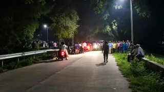 गोविंदगढ़ तालाब में रिसाव से मचा हड़कंप: अलर्ट मोड पर रीवा-मैहर प्रशासन, जल संसाधन विभाग ने किया निरीक्षण