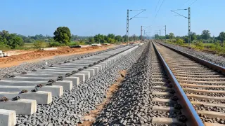 Rewa-Satna Railway Doubling: 9 KM रेलखंड में 500 मीटर पटरी बिछना बाकी, जानें कब पूरा होगा काम