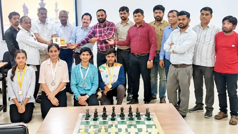 शहडोल-रीवा शतरंज प्रतियोगिता में 4 खिलाड़ियों का चयन, संभाग स्तर पर करेंगे प्रतिनिधित्व